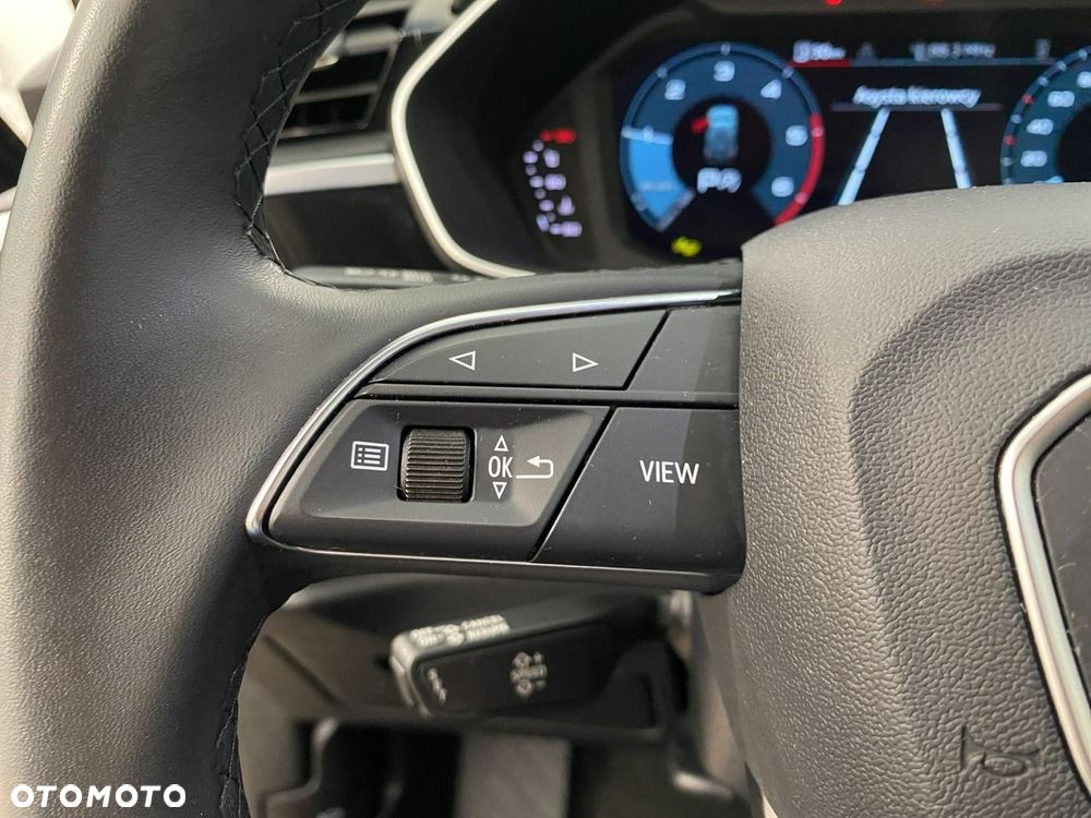 Audi Q3 - 24