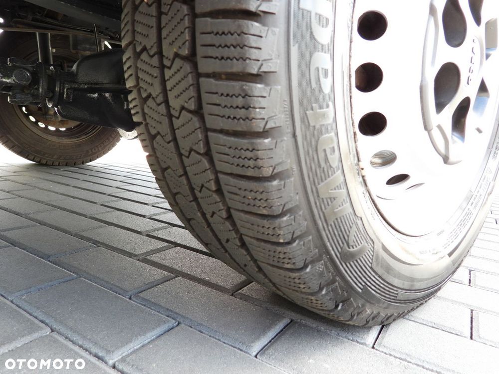 Iveco DAILY 35S16 SKRZYNIA 10 PALET TEMPOMAT KLIMATYZACJA  160KM - 22