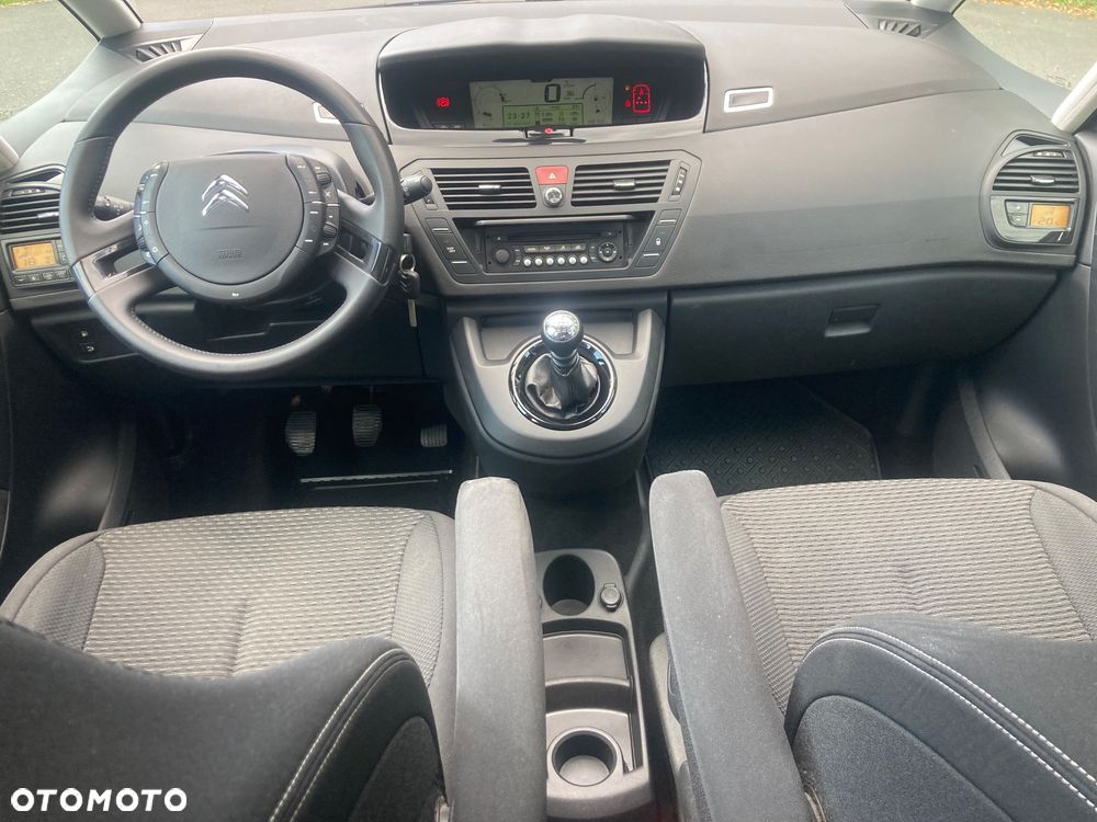 Citroën C4 Grand Picasso - 19