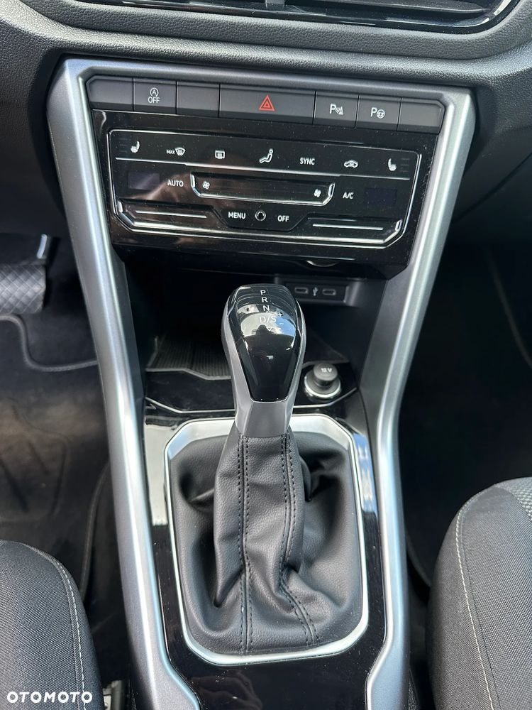 Volkswagen T-Roc 1.5 TSI Life DSG - 15