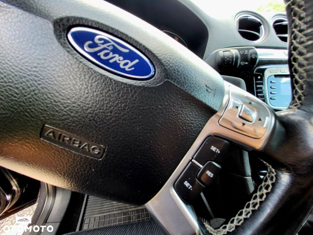 Ford S-Max - 29