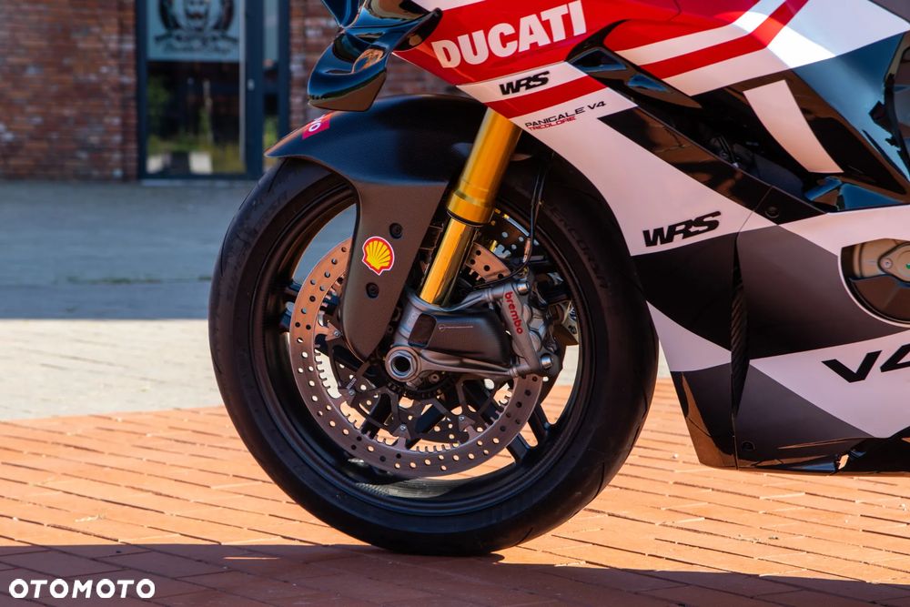 Ducati Panigale V4 - 11