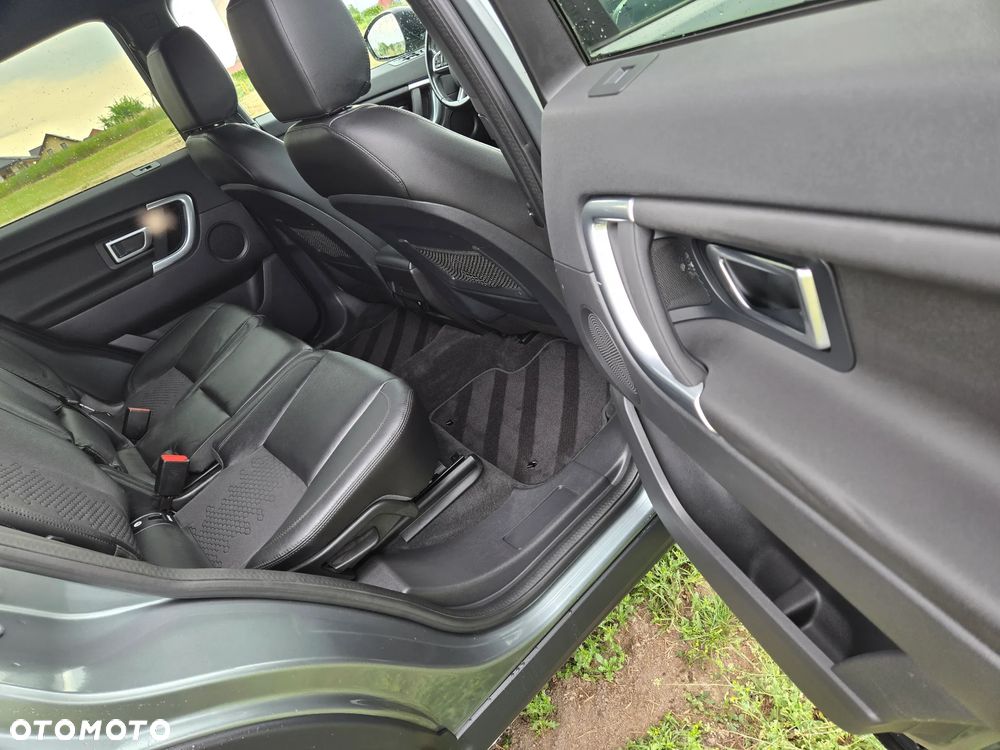 Land Rover Discovery Sport TD4 SE - 13