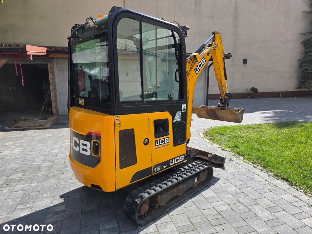 JCB 16c1 - 3