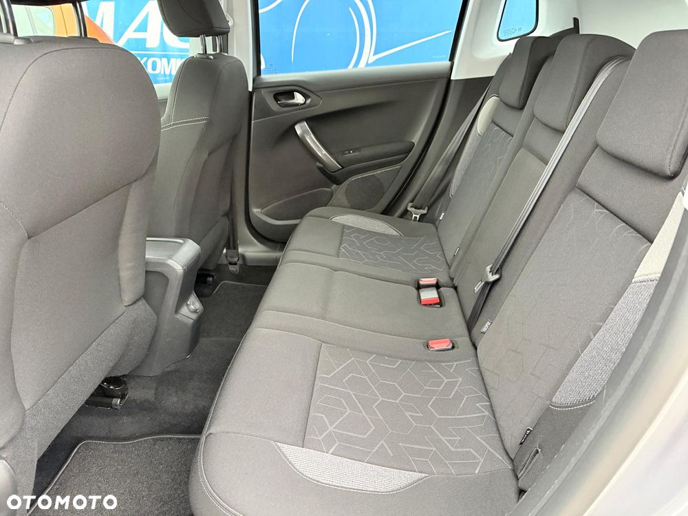 Peugeot 2008 PureTech 82 Active - 12