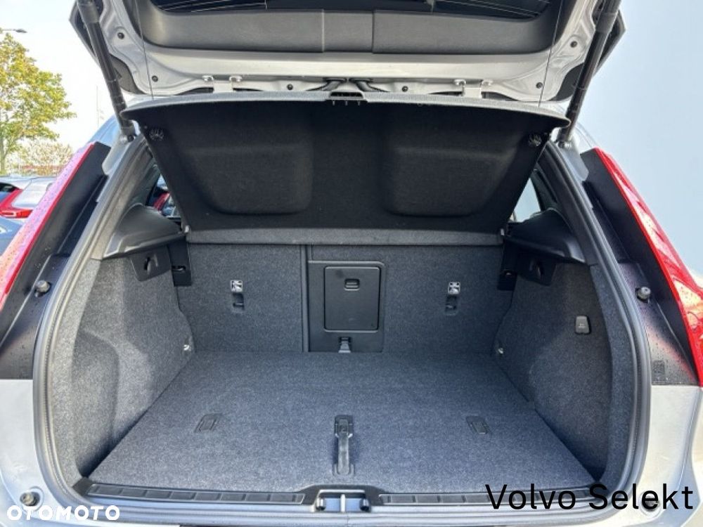Volvo XC 40 - 20
