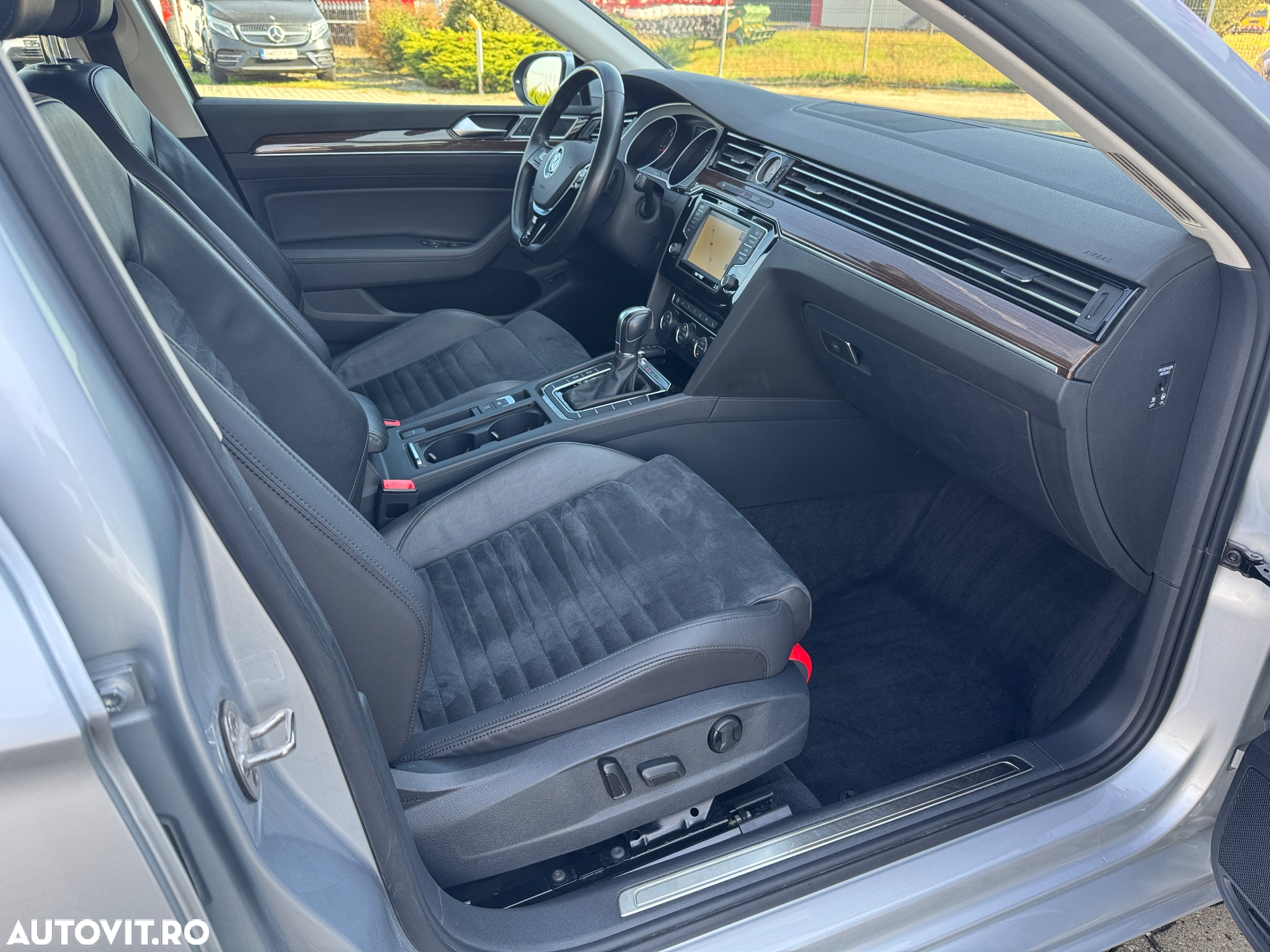 Volkswagen Passat 2.0 TDI DSG 4Motion Highline - 14