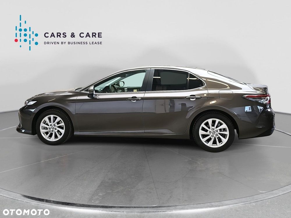 Toyota Camry 2.5 Hybrid Comfort CVT - 30