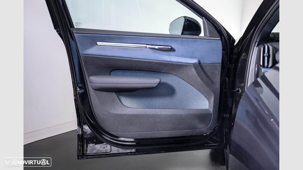 Volvo EX30 69 kWh Single Motor Extended Range Plus - 19