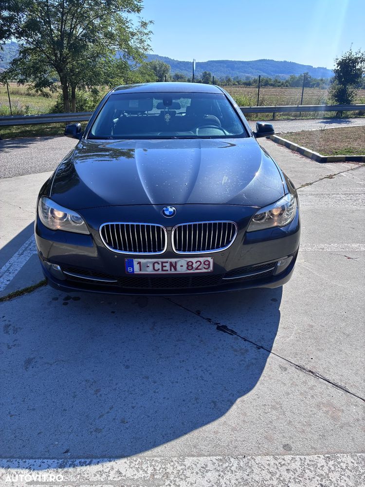 BMW Seria 5 520i Aut. - 7