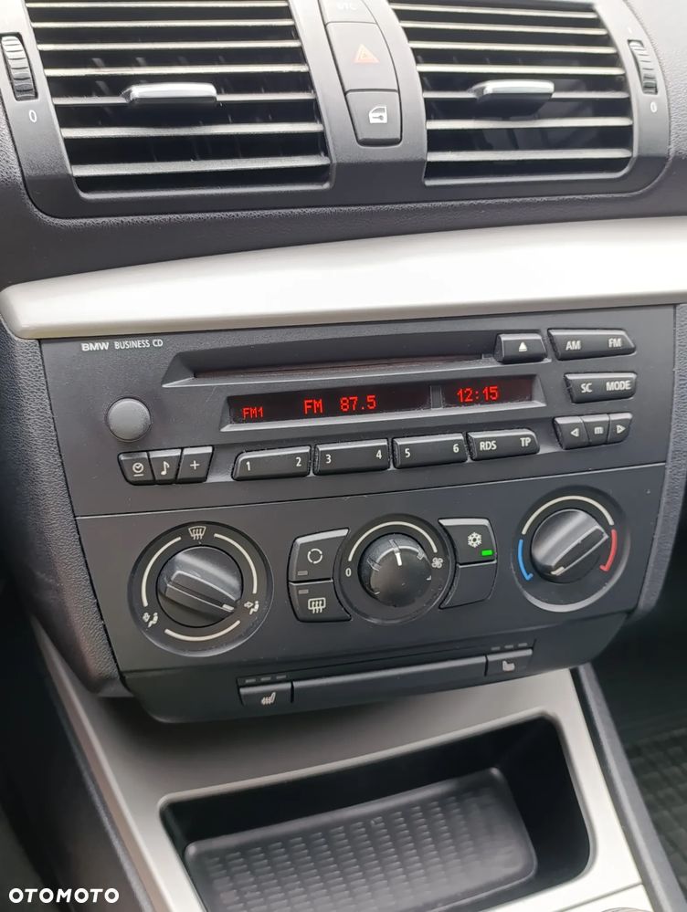 BMW Seria 1 116i - 18