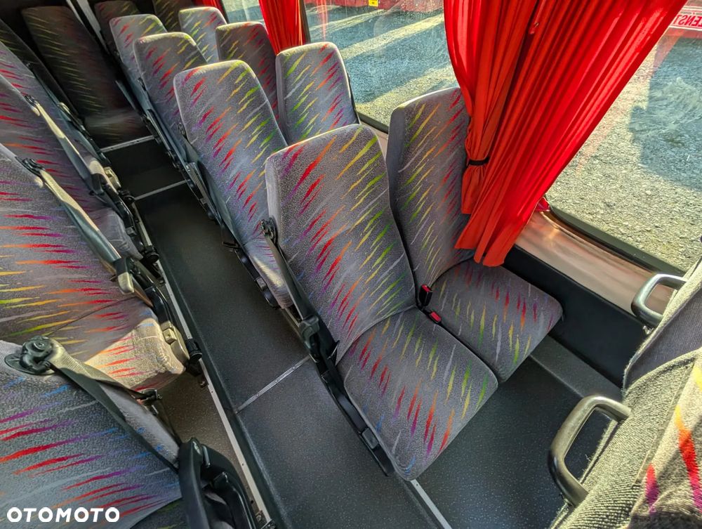 Mercedes-Benz Sprinter 515 - 15