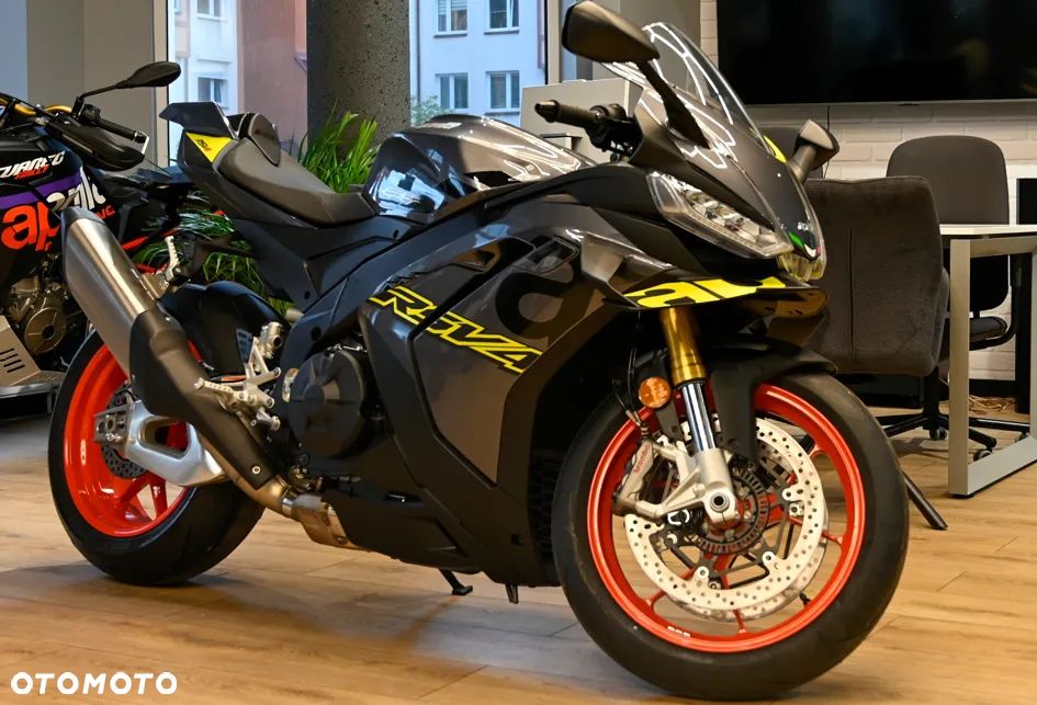 Aprilia RSV - 1