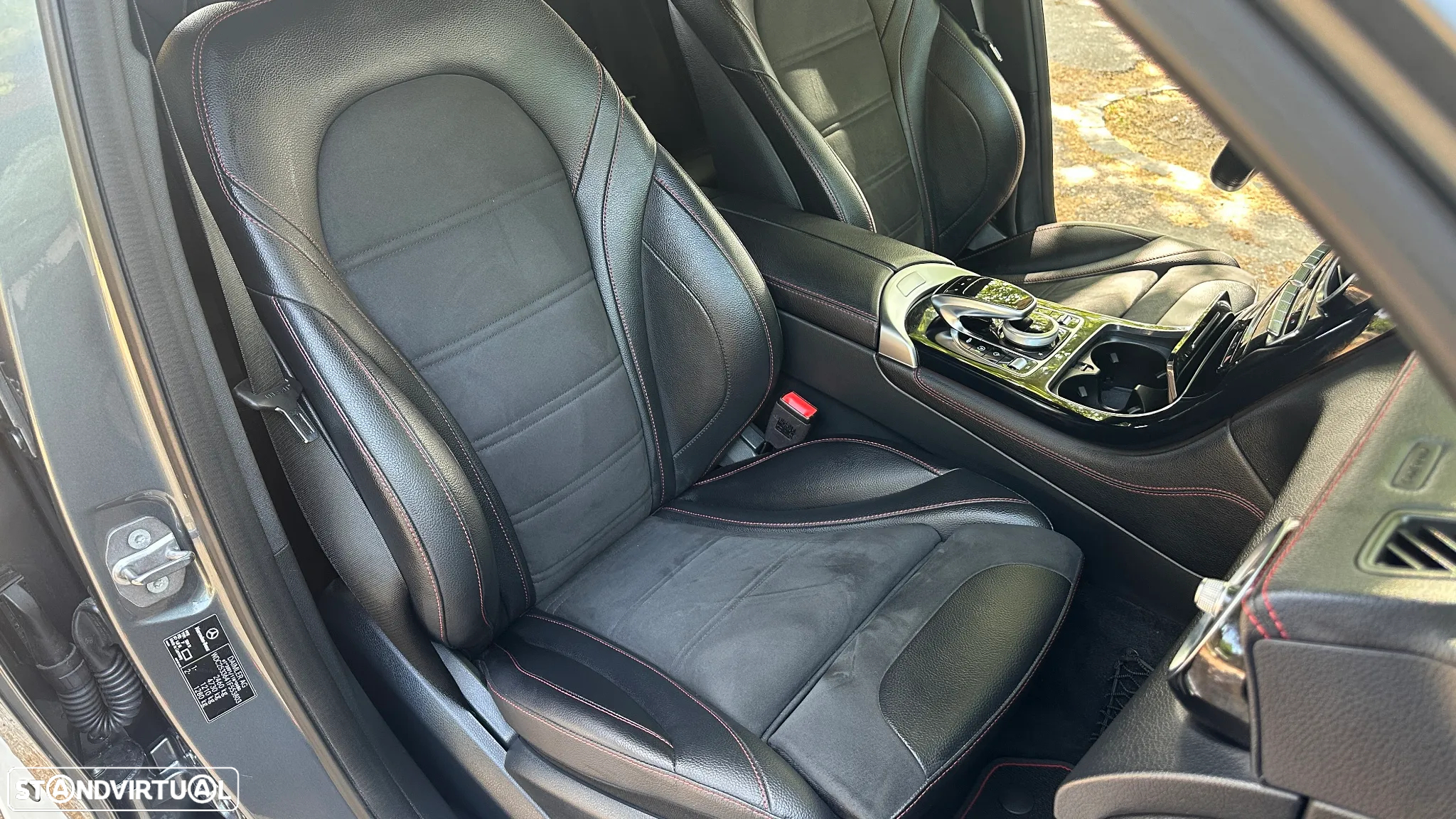 Mercedes-Benz GLC 43 AMG Coupe 4Matic 9G-TRONIC - 25