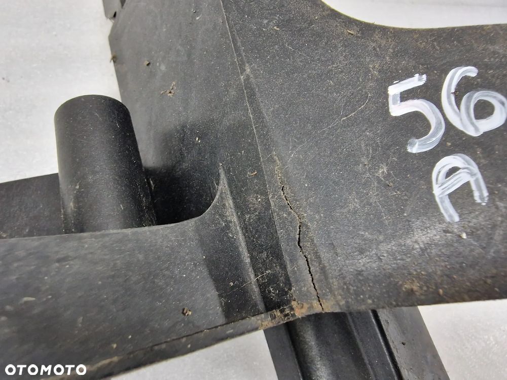 AUDI A4 B8 LIFT 11- LEWY ŚLIZG POD LAMPE /  MOCOWANIE LAMPY , NR 8K0805607B , NR AUKCJI SL56 - 3