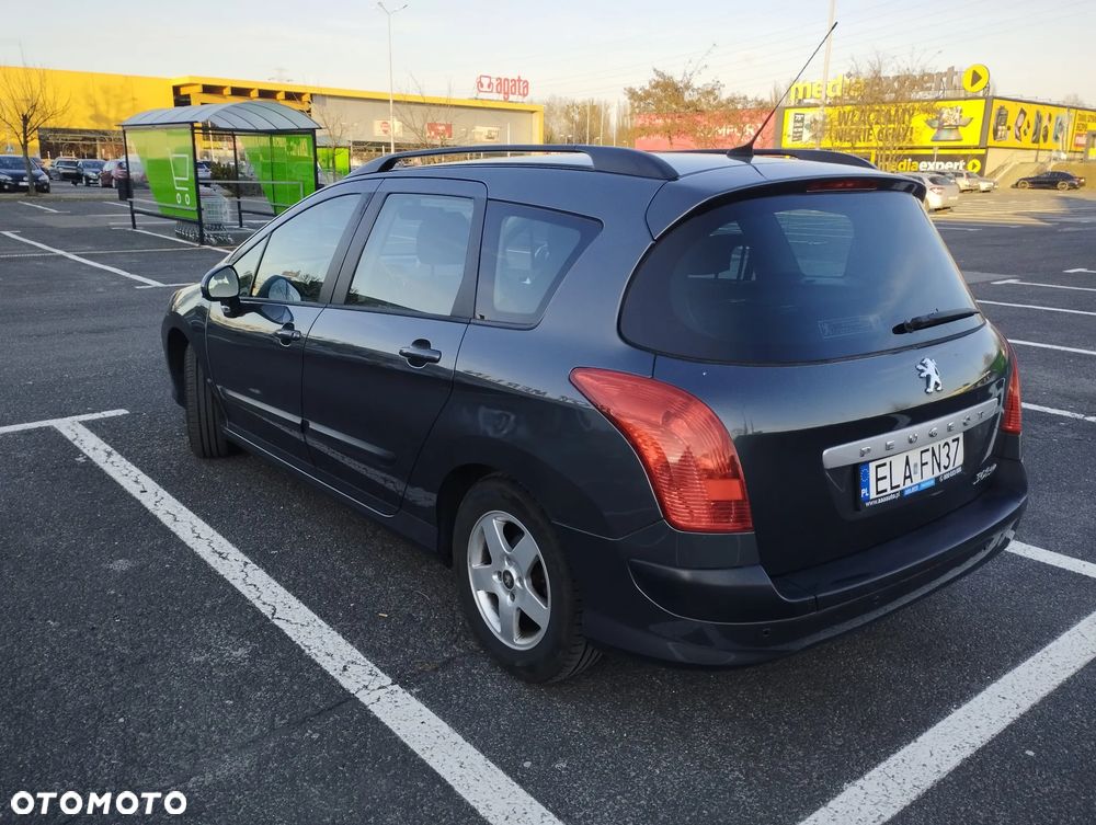 Peugeot 308 1.6 Premium - 6