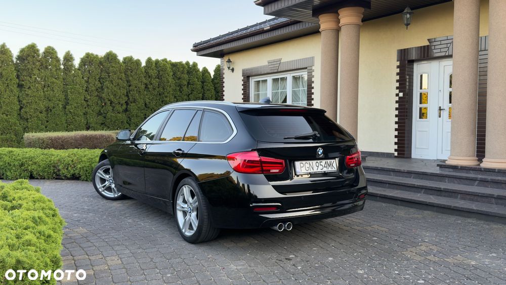 BMW Seria 3 320d Sport Line - 4