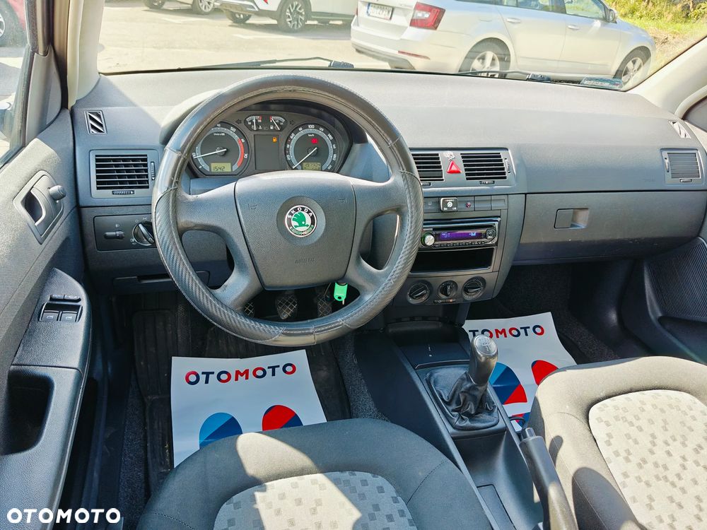 Skoda Fabia 1.4 16V Elegance - 6