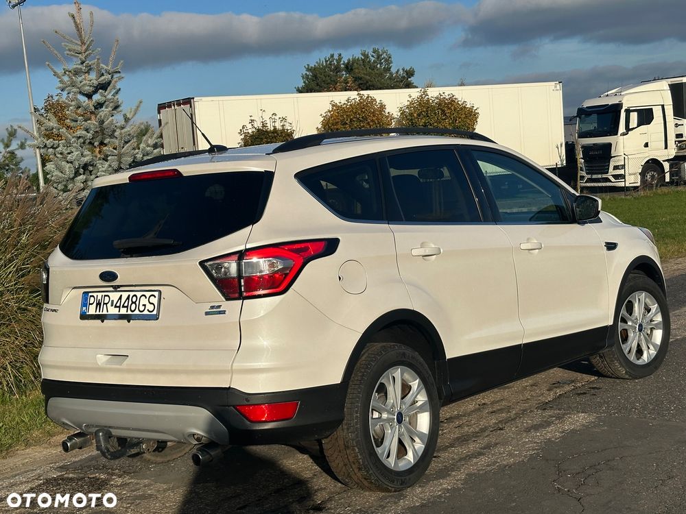 Ford Kuga 1.5 EcoBoost 4WD Titanium - 12