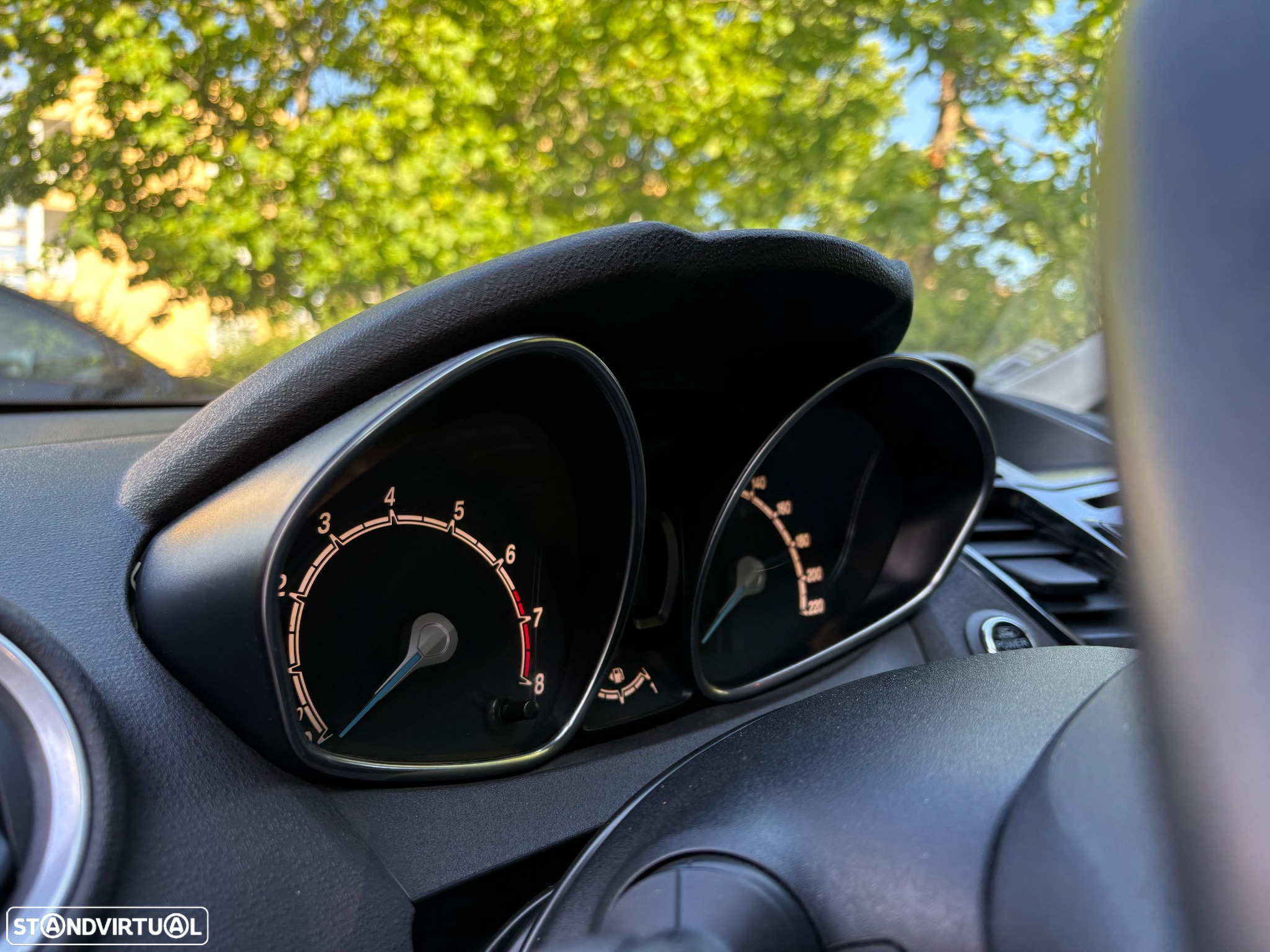 Ford Fiesta - 16