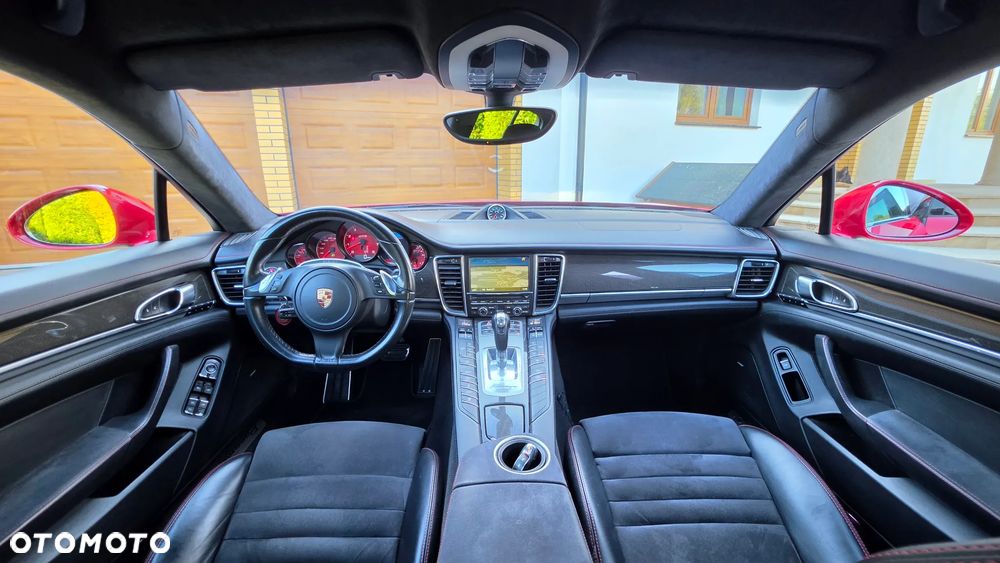 Porsche Panamera GTS - 6