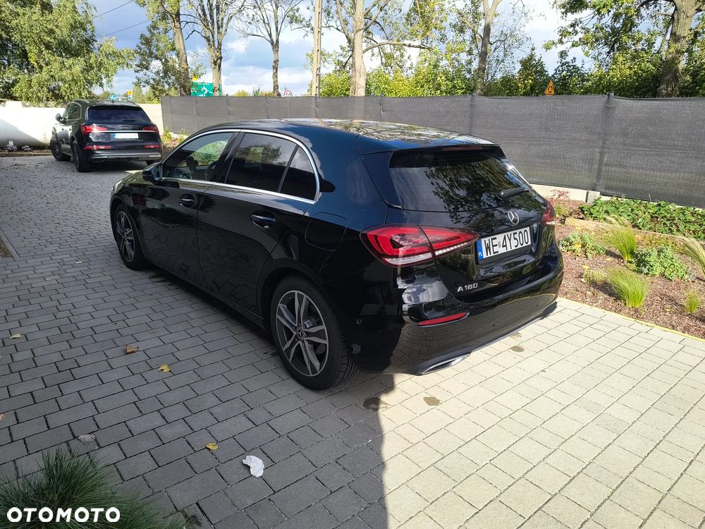 Mercedes-Benz Klasa A 180 Progressive 7G-DCT - 2