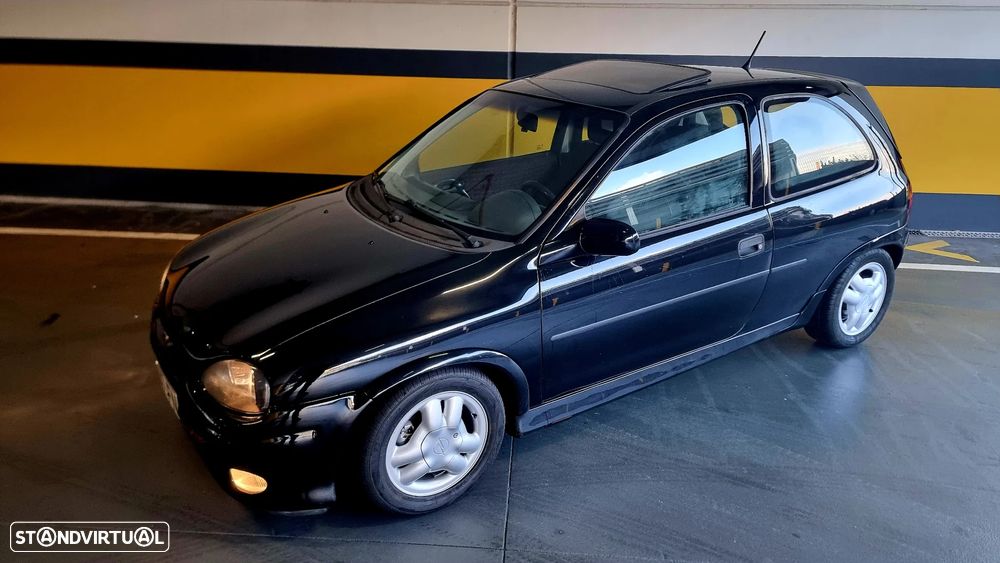 Opel Corsa 1.5 TD Sport - 1