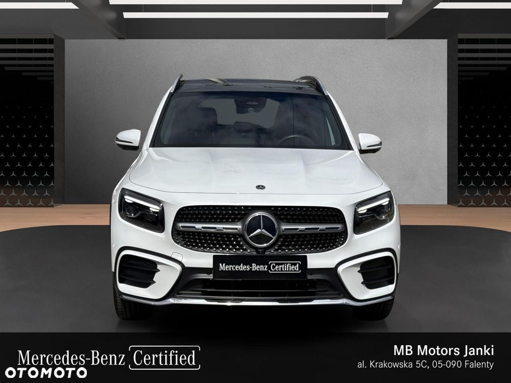 Mercedes-Benz GLB - 10