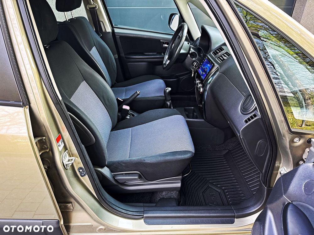 Fiat Sedici 1.6 16V 4x4 Emotion - 32