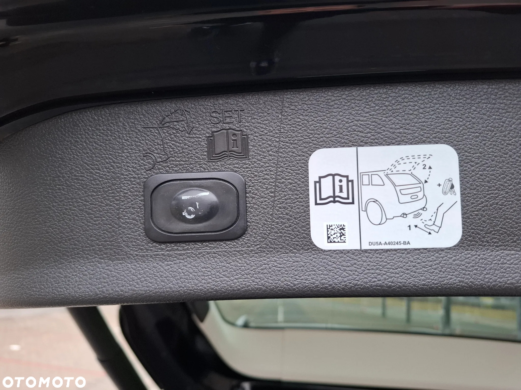 Ford Kuga - 13