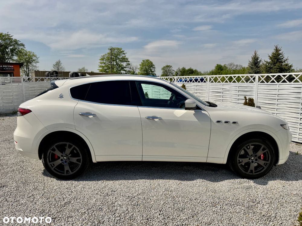 Maserati Levante S Q4 - 33