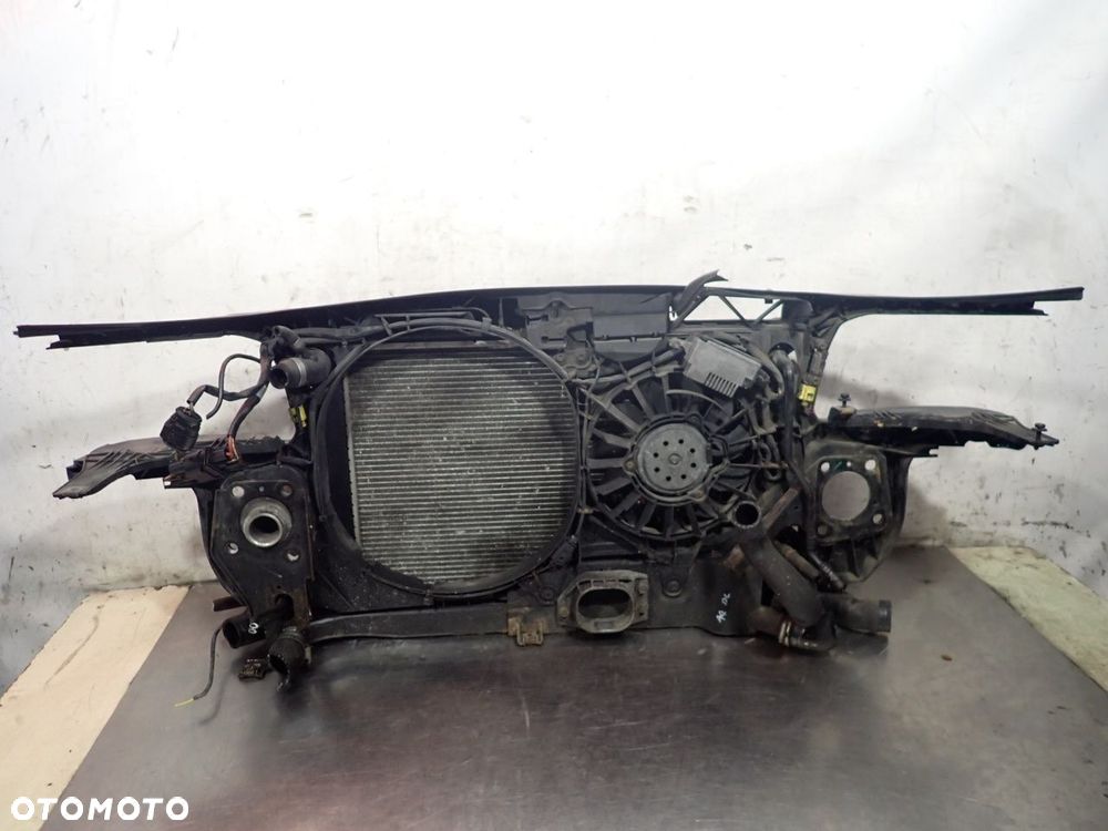 PAS PRZEDNI AUDI A4 B6 - 8