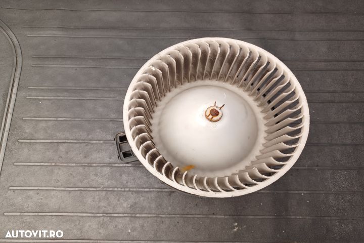Ventilator aeroterma HB111G31AA02 HB111G31AA02 Mazda 6 GG [2002 - 200 - 3