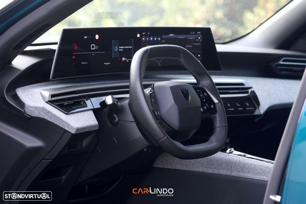 Peugeot 3008 1.2 Hybrid Allure e-DCS6 - 17