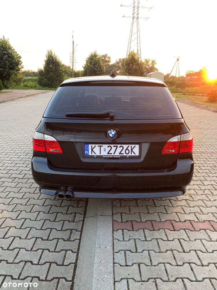BMW Seria 5 525d Edition Exclusive - 6