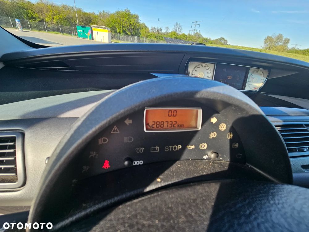 Citroën C8 2.0 HDi Exclusive - 18