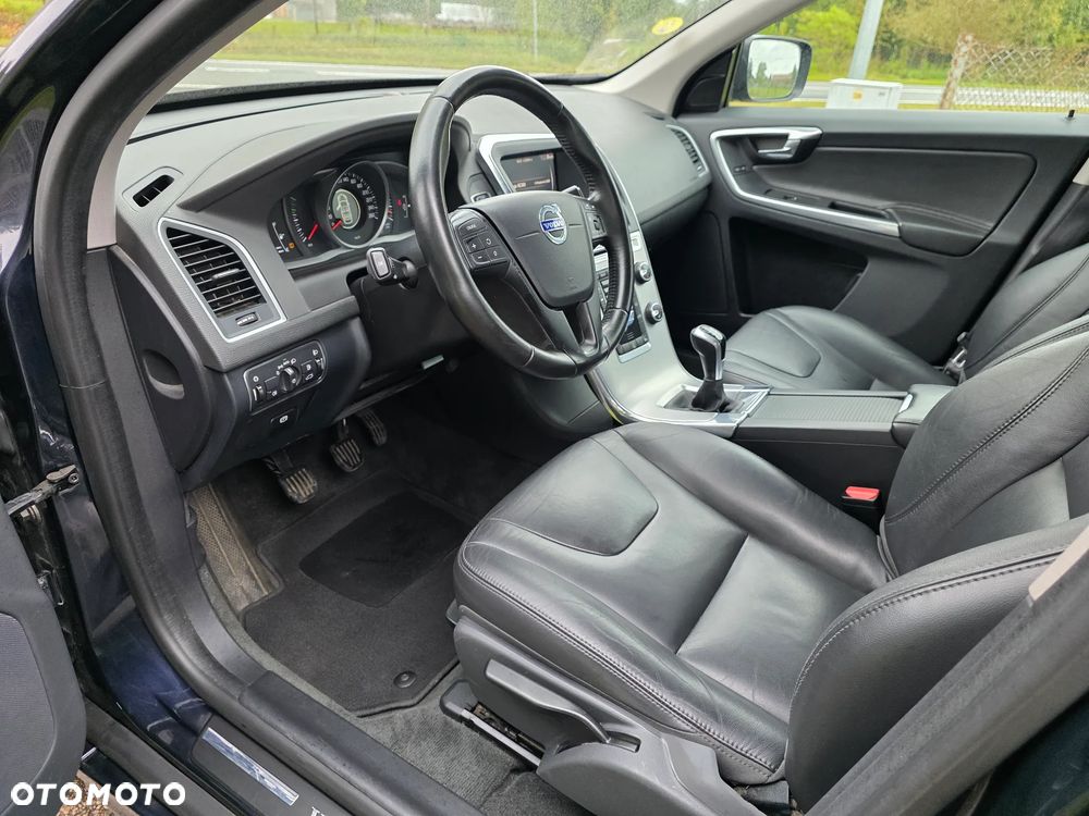 Volvo XC 60 D3 Kinetic - 11