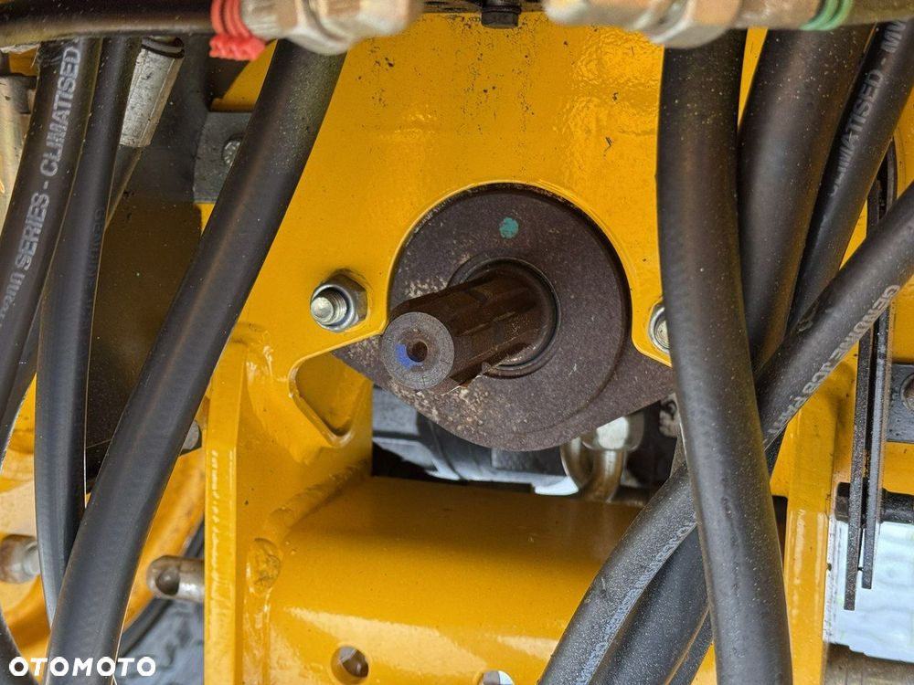 JCB MIDI CX Szybkozłącze Nowe Opony bez luzów i wycieków Super Stan - 19