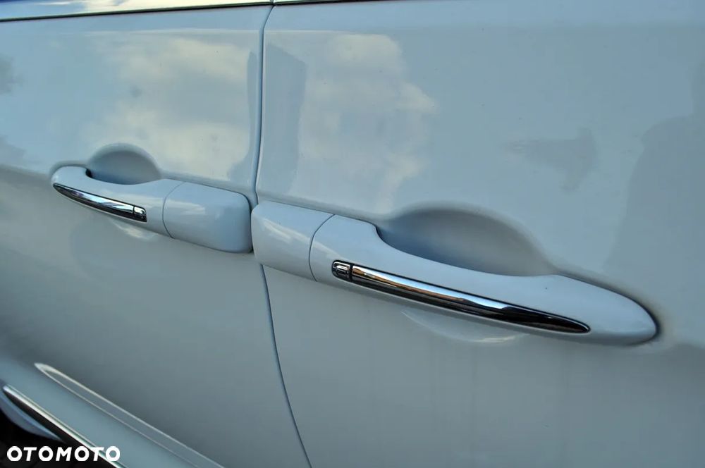 Chrysler Pacifica - 29