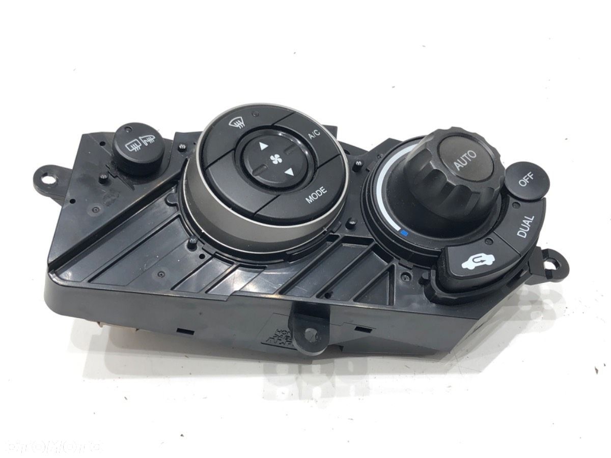 PANEL STEROWANIA NAWIEWU - 89.00 PLN - HONDA CIVIC VIII Hatchback (FN, FK) 2005 - 2022 1.8 (FN1, - 1