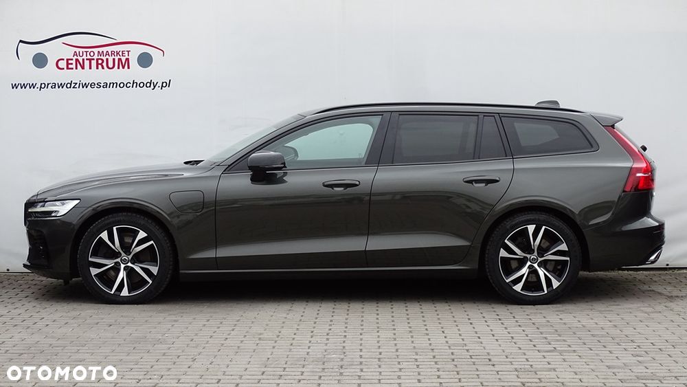 Volvo V60 T6 AWD Recharge Geartronic RDesign Expression - 4