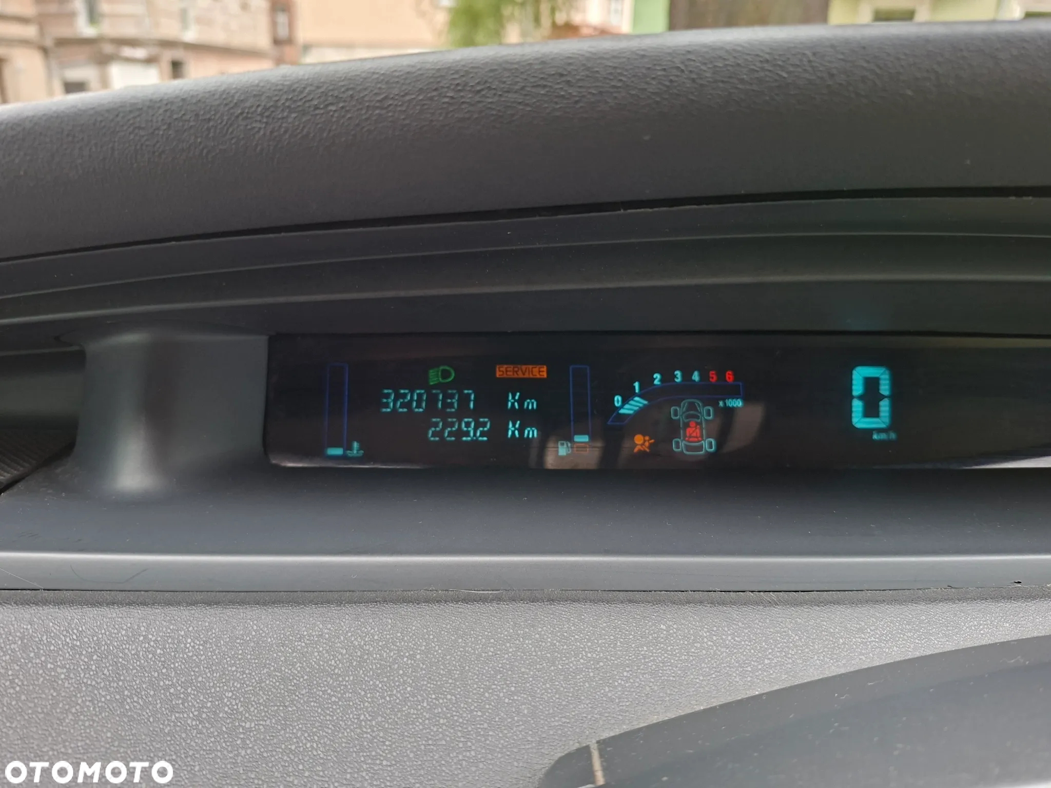 Renault Scenic - 11