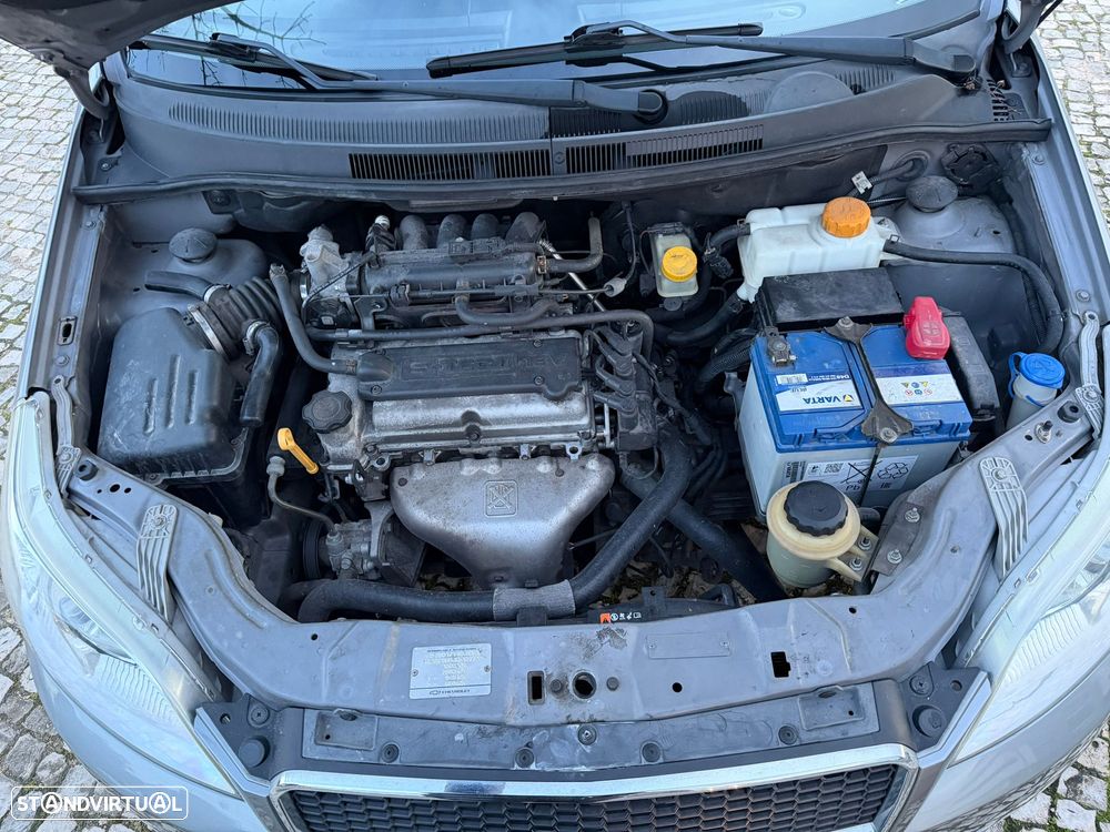 Chevrolet Aveo 1.2 LS - 12