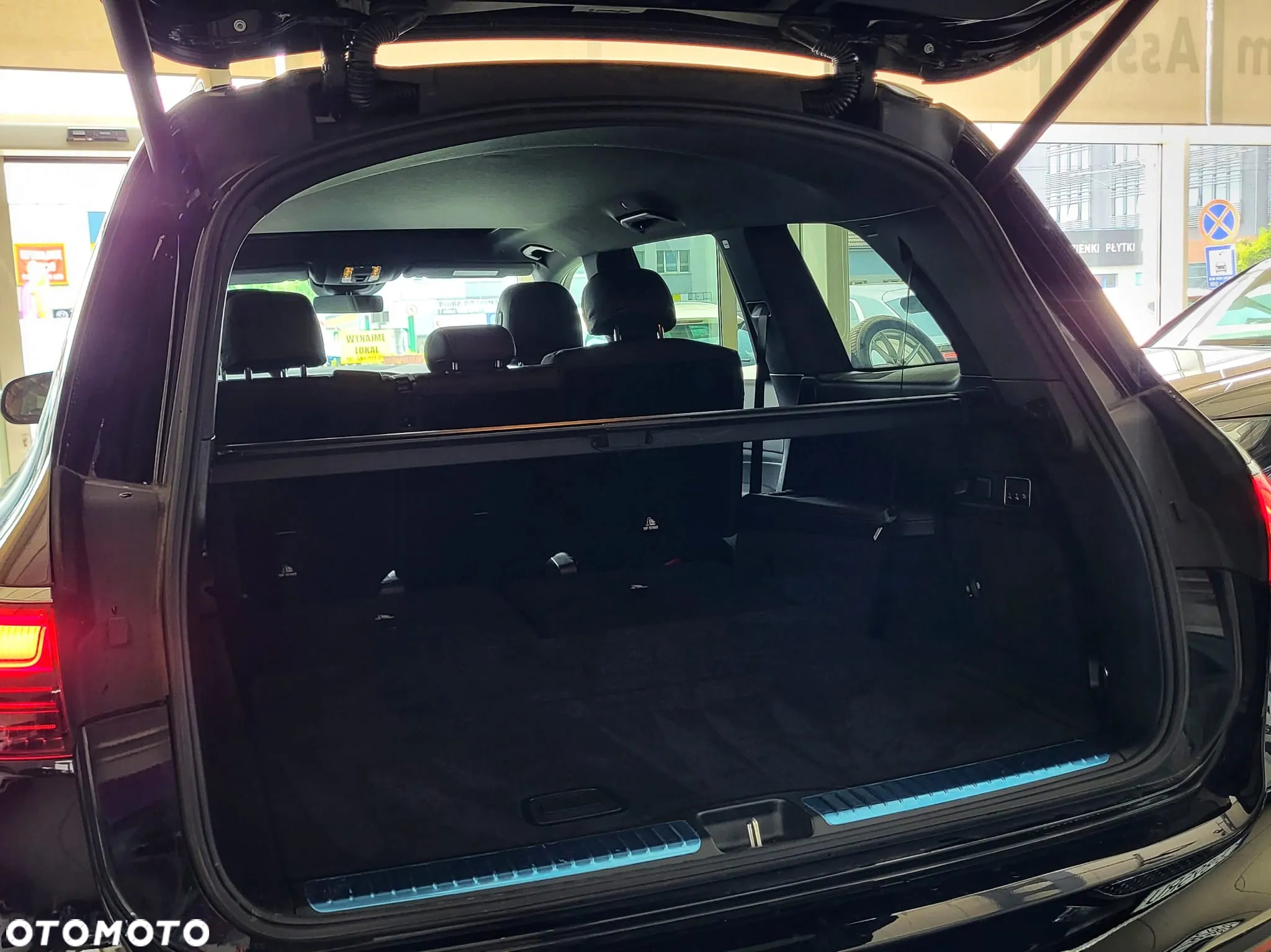 Mercedes-Benz GLS - 4