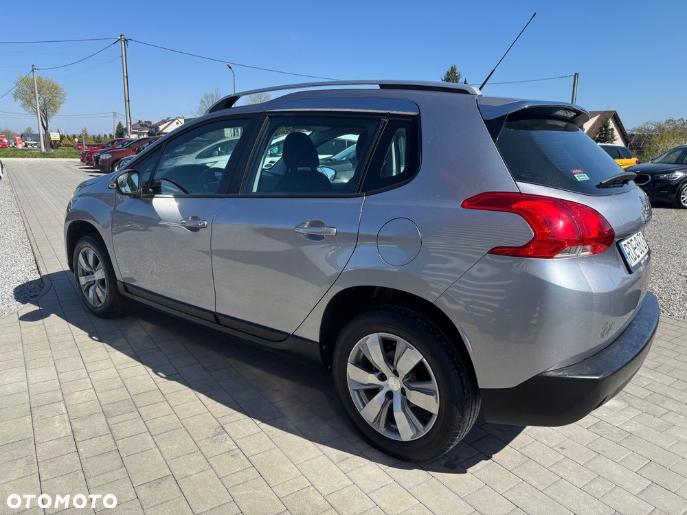 Peugeot 2008 1.2 Pure Tech Style - 7