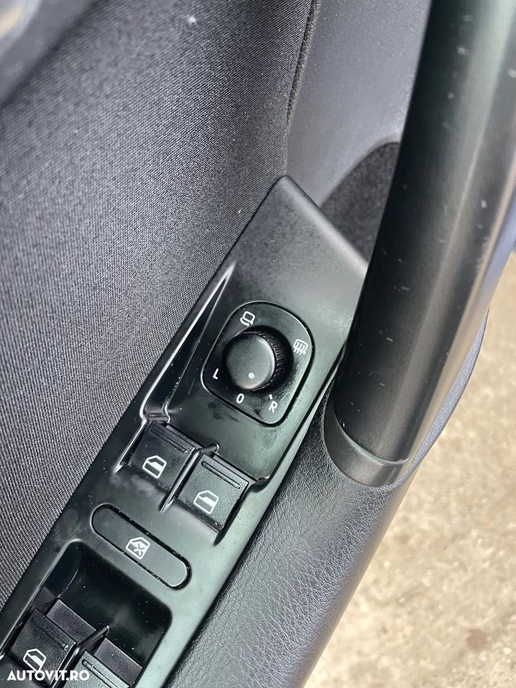 Volkswagen Passat - 20