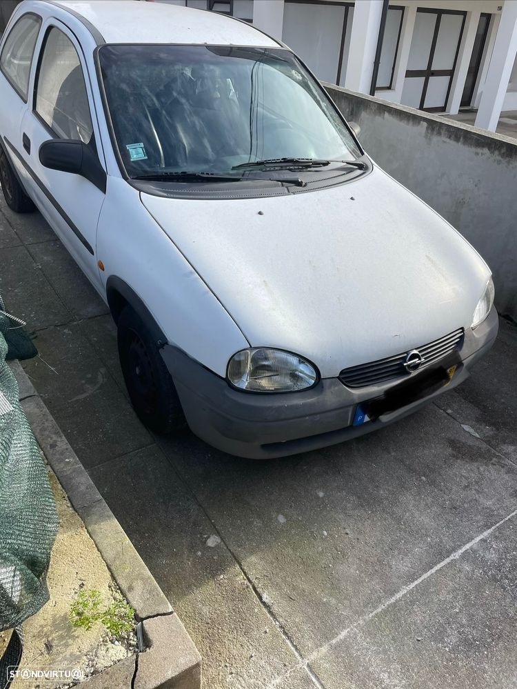 Opel Corsa - 1
