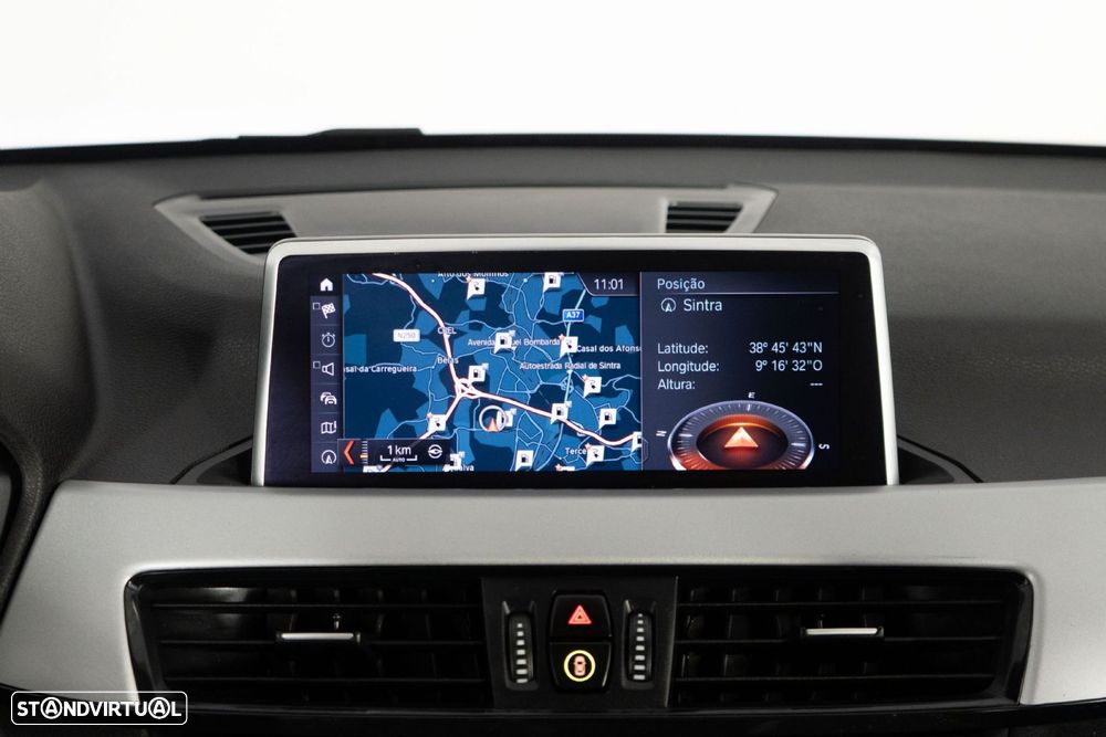 BMW X1 25 e xDrive Corporate Edition - 25