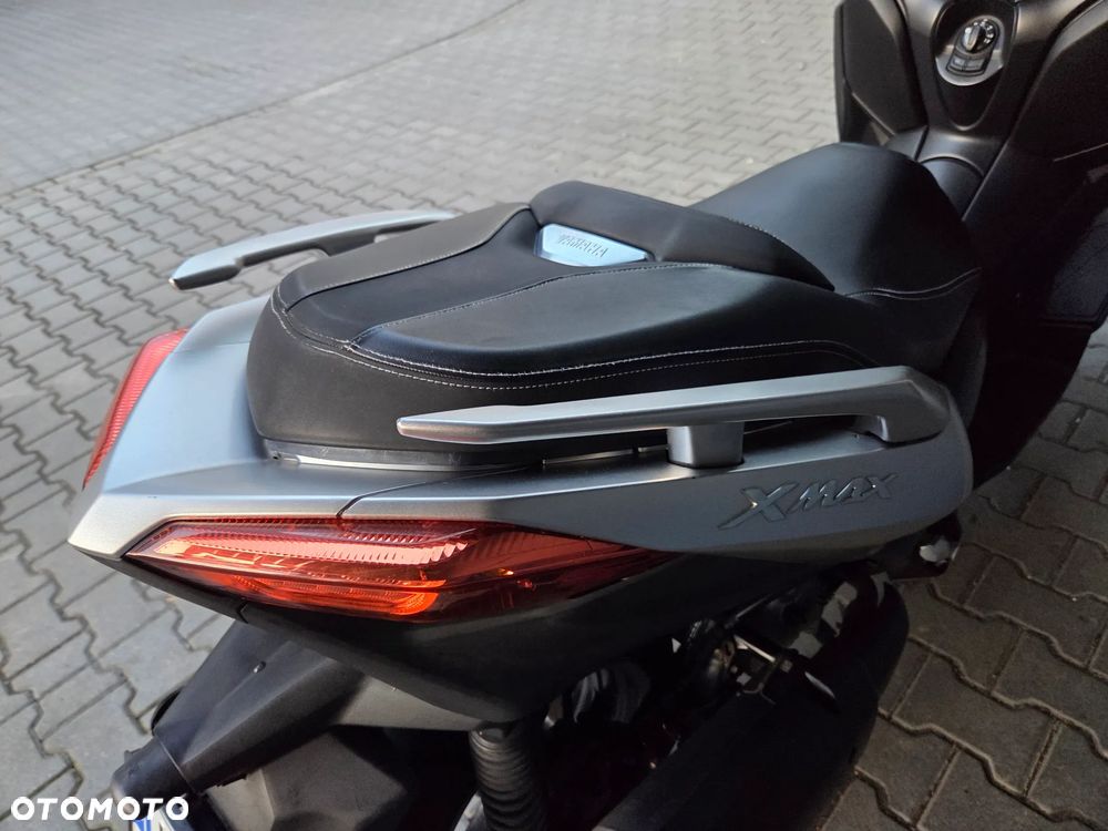 Yamaha X-max - 13