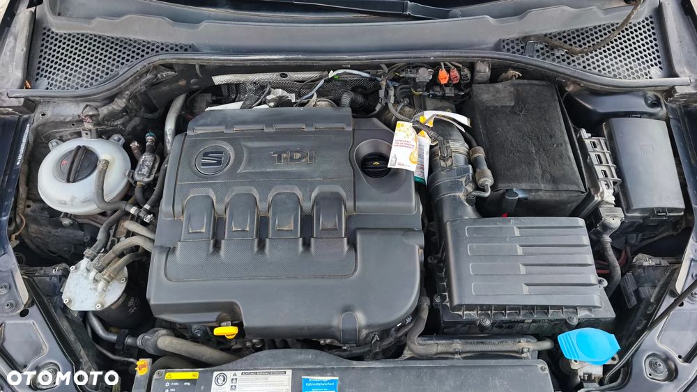 Seat Leon 2.0 TDI DPF Start&Stop DSG XCELLENCE - 37